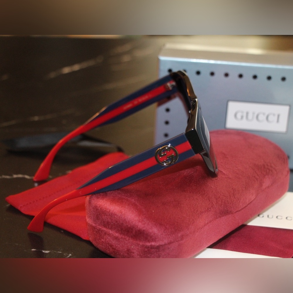 Gucci GG1866SK Women's Black Cat-Eye Sunglasses with Blue & Red Arms - Picture 7 of 8